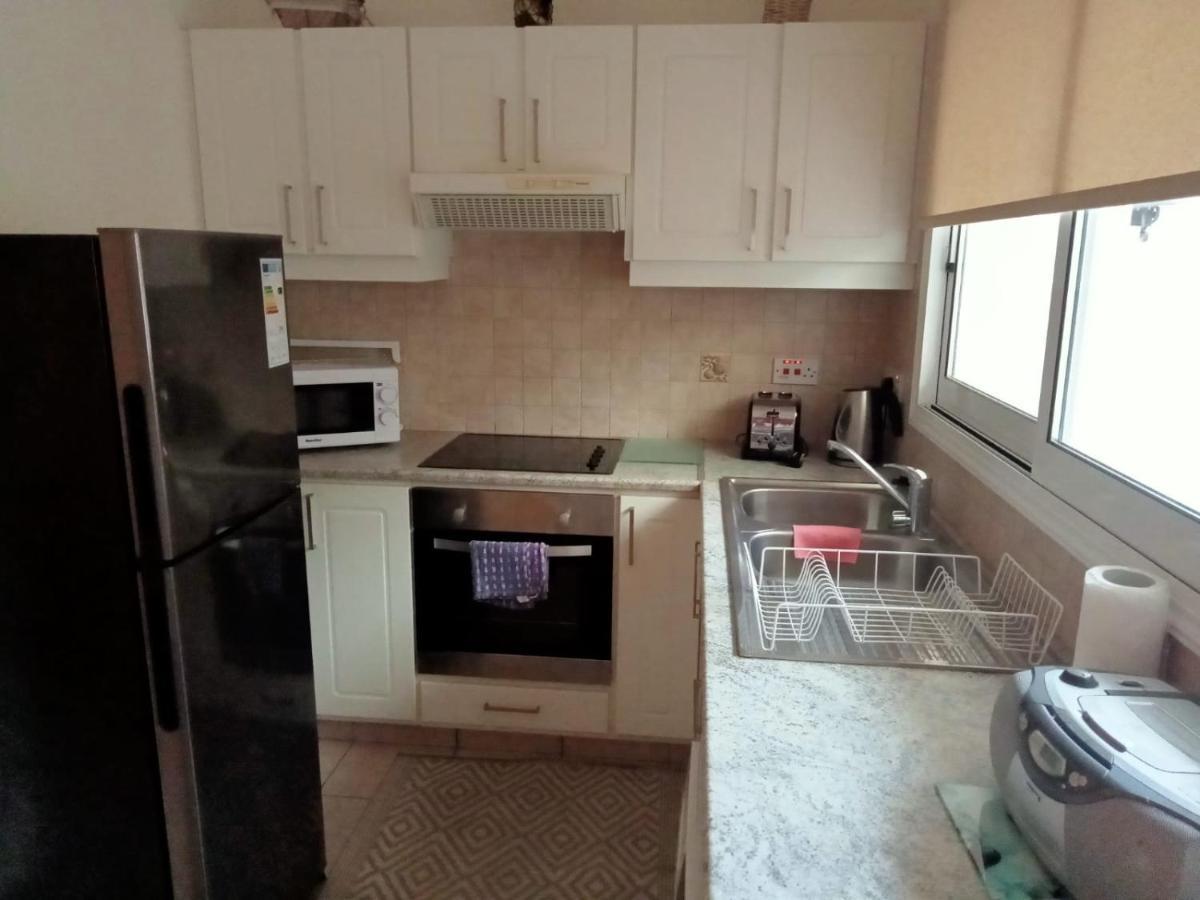 No3,23 Neilmmantos St Peyia Villa Buitenkant foto